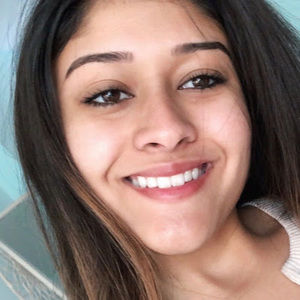 Meet your Posher, Zainab